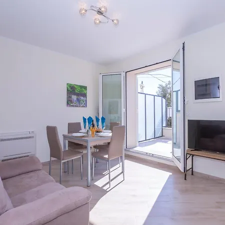 شقة Serena 2 Amazing Sea View - Happy