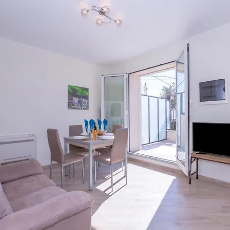 Serena 2 Amazing Sea View - Happy Apartman