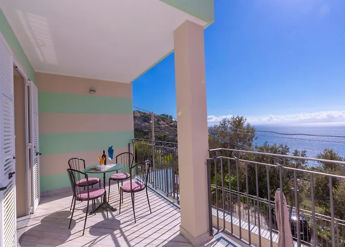 Serena 2 Amazing Sea View - Happy * Alassio