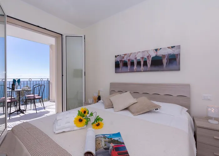 公寓 Serena 2 Amazing Sea View - Happy *