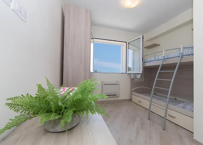 公寓 Serena 2 Amazing Sea View - Happy 阿拉西奥